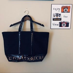 Victoria’s Secret Tote Bag 👜